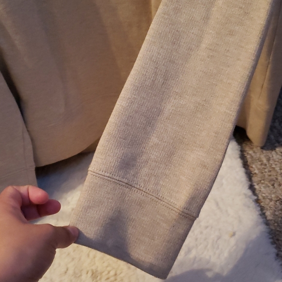 Sweater - Picture 2 of 4